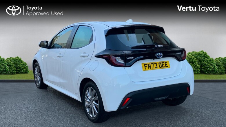 Toyota Yaris 1.5 Hybrid Icon 5dr CVT Hybrid Hatchback